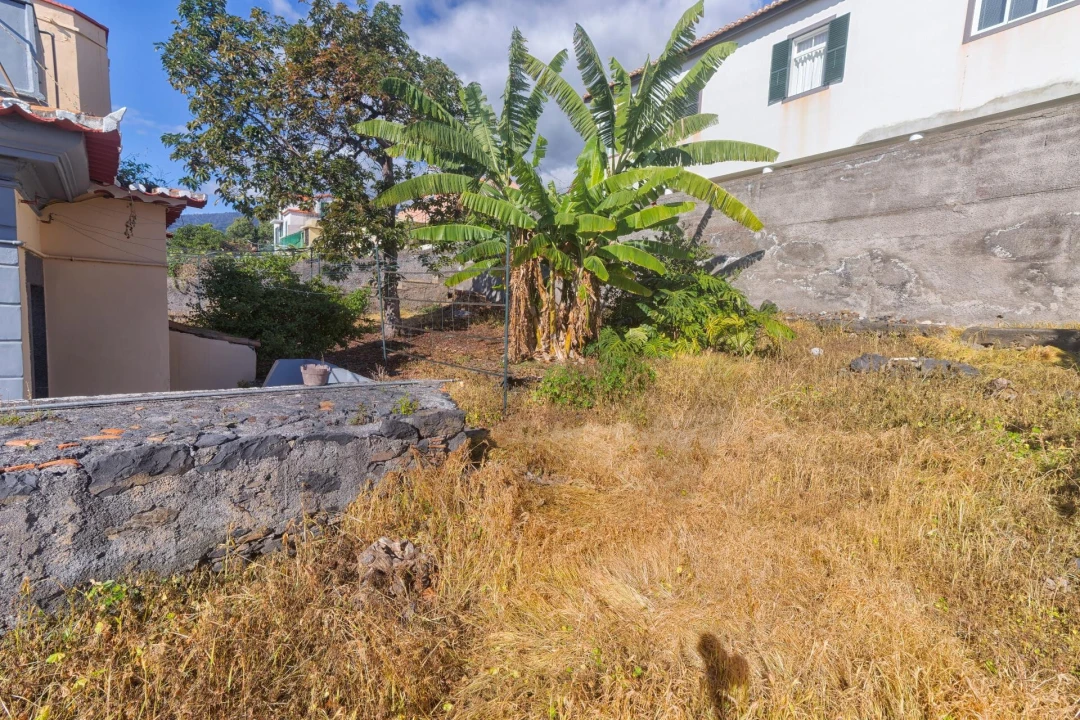 Moradia T4 para Venda em Funchal (Santa Maria Maior) Foto 51