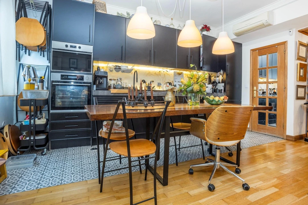 Apartamento T2 para Venda em Alvalade Foto 12