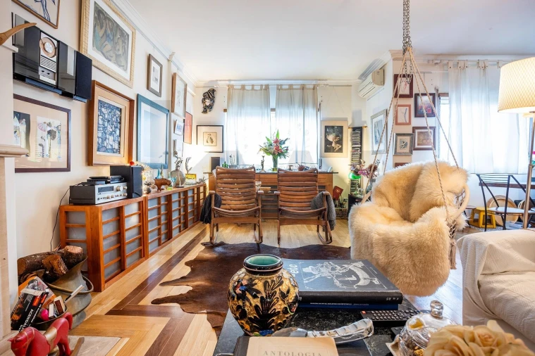 Apartamento T2 para Venda em Alvalade Foto 8