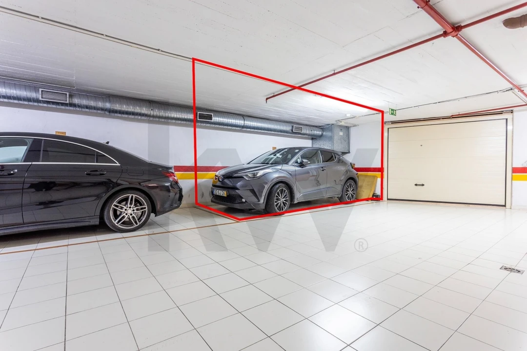 Apartamento T2 para Venda em Alvalade Foto 18