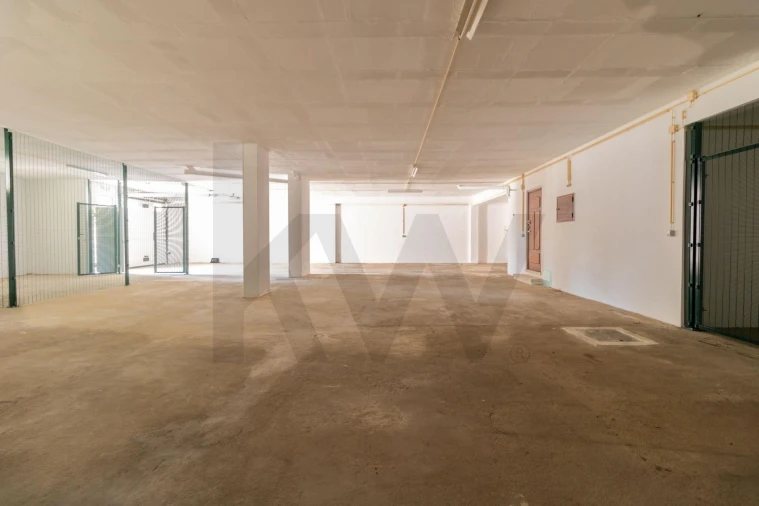 Garagem para Venda em Cascais e Estoril Foto 6