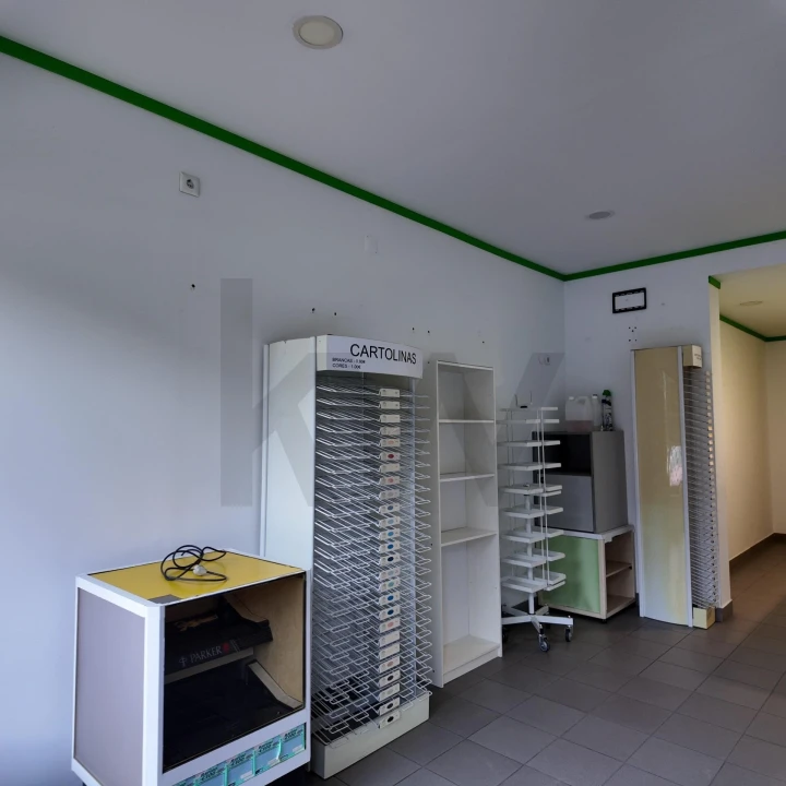 Loja para Venda em Algueirão-Mem Martins Foto 5