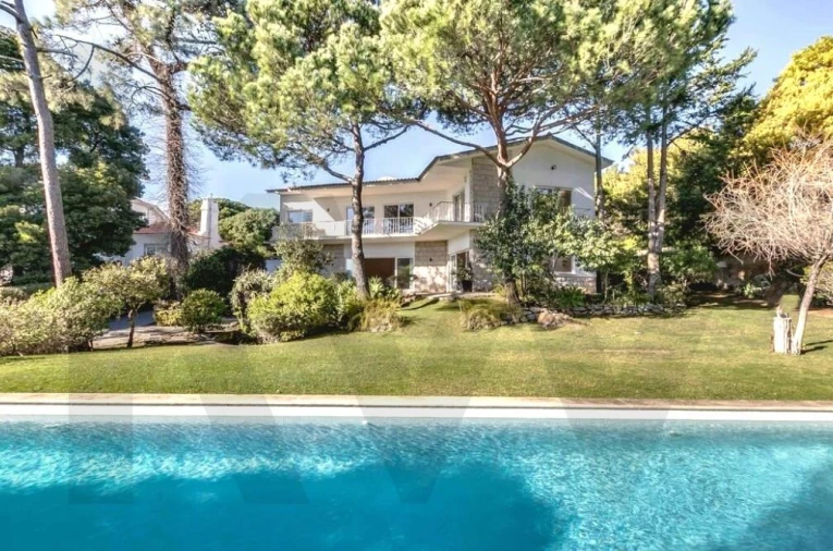 Moradia T4 para Arrendamento em Cascais e Estoril Foto 4