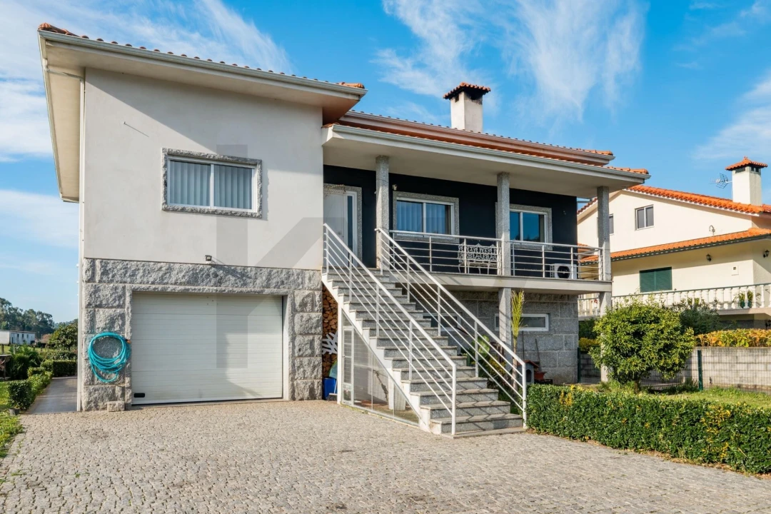 Moradia T4 para Venda em Pedralva Foto 29