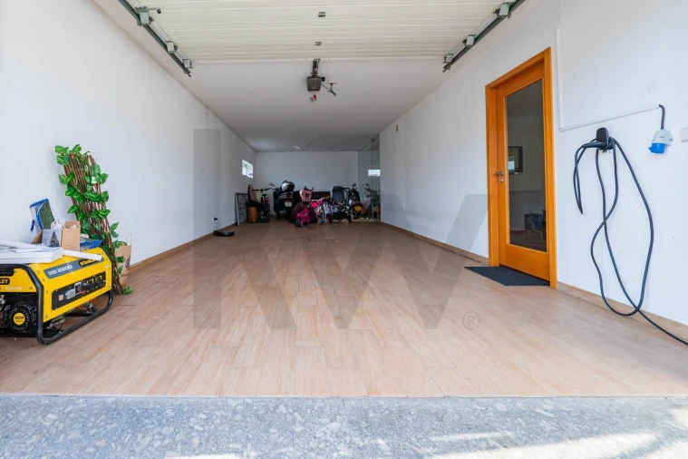 Moradia T4 para Venda em Pedralva Foto 26