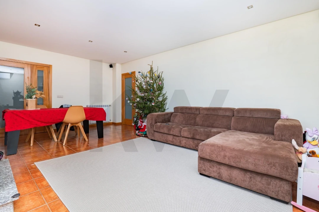 Moradia T4 para Venda em Pedralva Foto 7