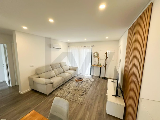Apartamento T2 para Venda em Capelas Foto 7