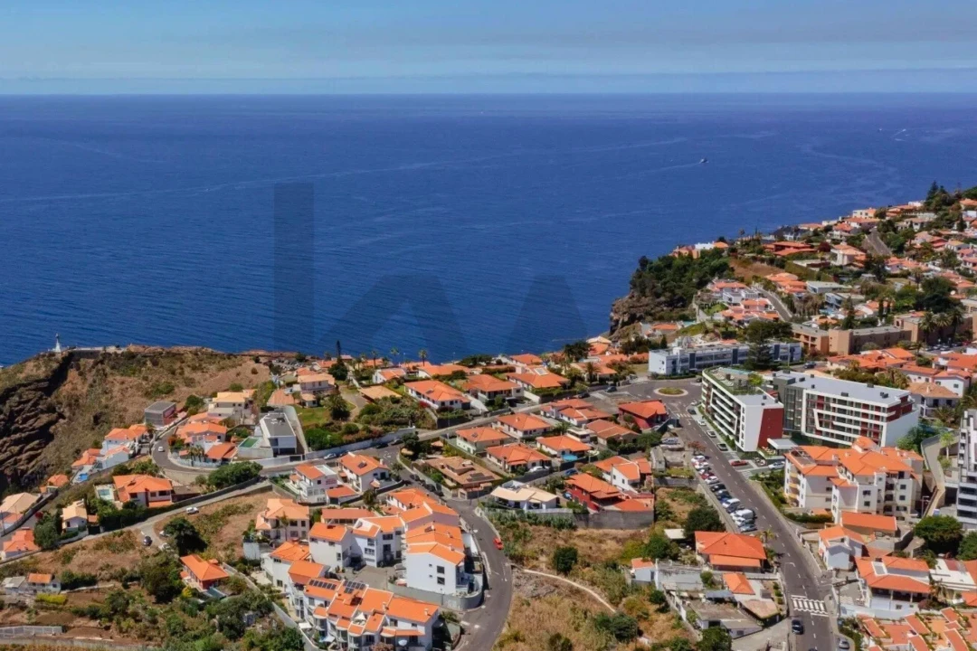 Apartamento T1 para Venda em Caniço Foto 23