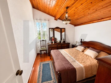 Moradia T3 para Venda em Santa Barbara