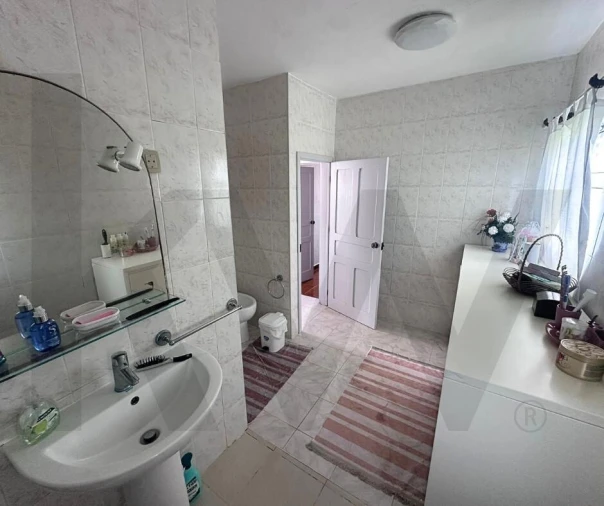 Moradia T3 para Venda em Santa Barbara Foto 7