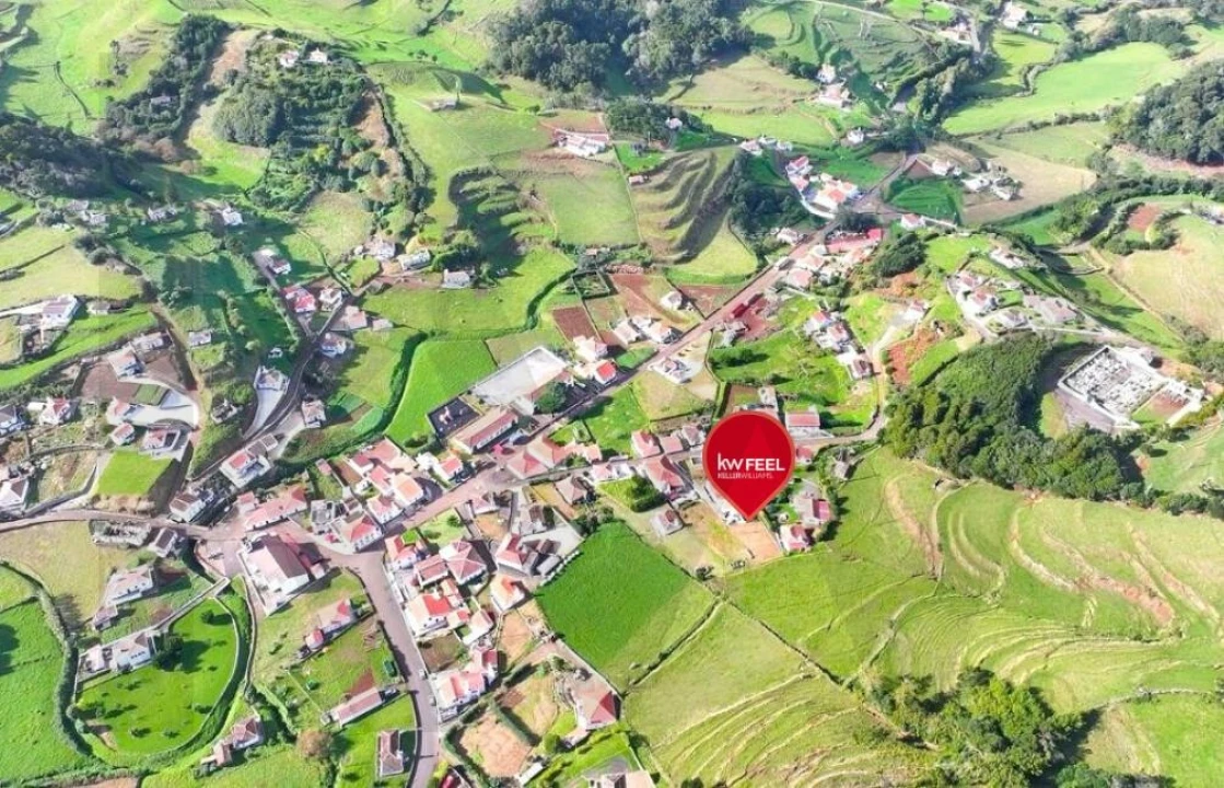 Moradia T3 para Venda em Santa Barbara Foto 20