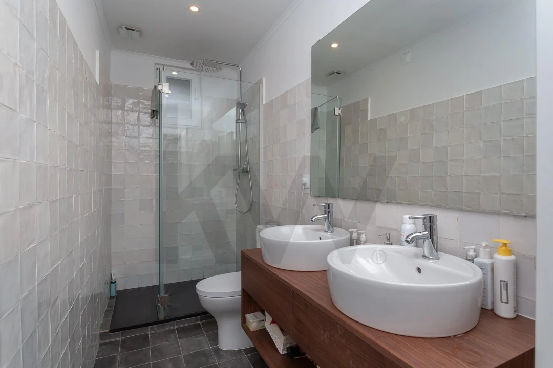 Apartamento T2 para Venda em Campo de Ourique Foto 17
