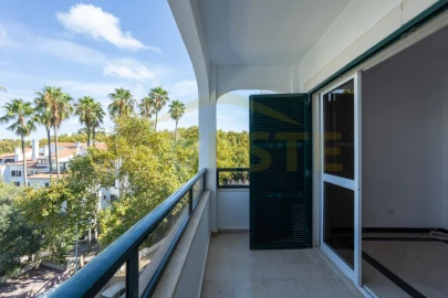 Apartamento T2 para Arrendamento em Cascais e Estoril
