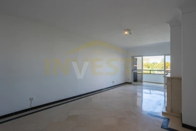 Apartamento T2 para Arrendamento em Cascais e Estoril