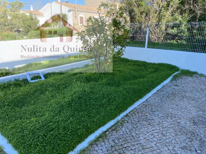 Moradia T2 para Venda em Loule (São Sebastião) Foto 23