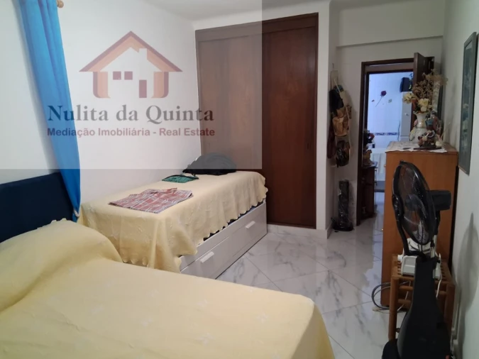 Apartamento T2 para Venda em Albufeira e Olhos de Água Foto 9