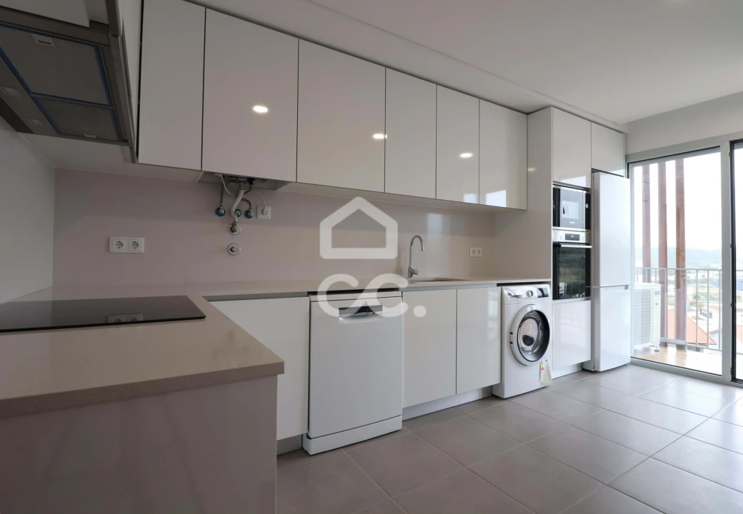 Apartamento T3 para Venda em São Martinho do Bispo e Ribeira de Frades Foto 1