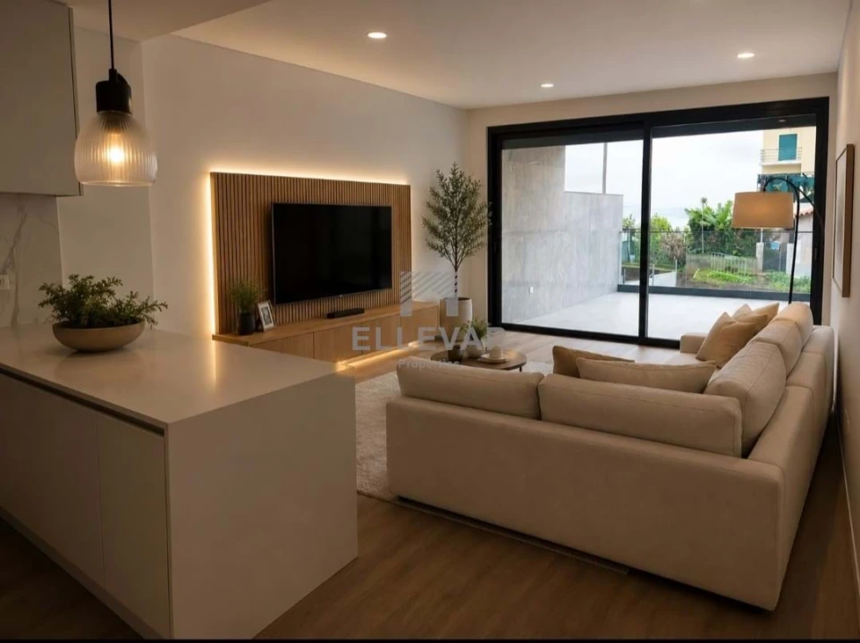 Apartamento T2 para Venda em São Martinho Foto 5