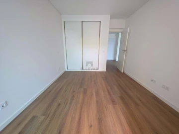 Apartamento T2 para Venda em São Martinho