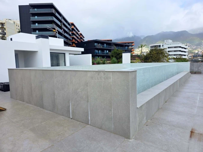 Apartamento T2 para Venda em São Martinho Foto 23