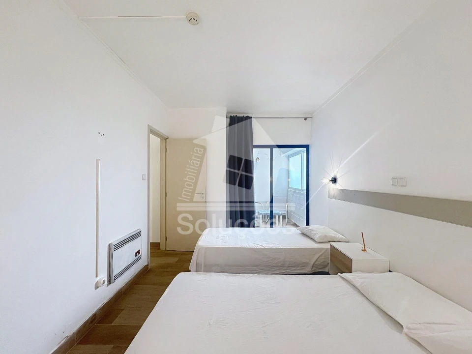 Apartamento T1 para Venda em Portimão Foto 6