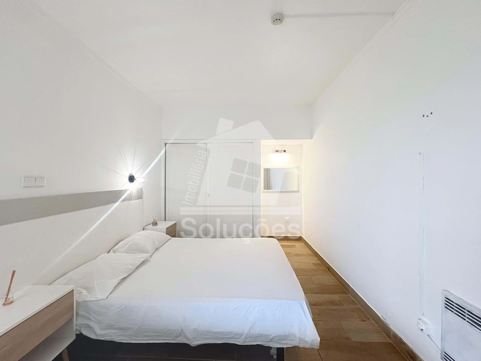 Apartamento T1 para Venda em Portimão Foto 5