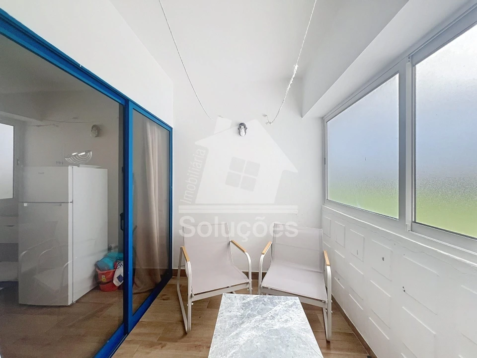 Apartamento T1 para Venda em Portimão Foto 7