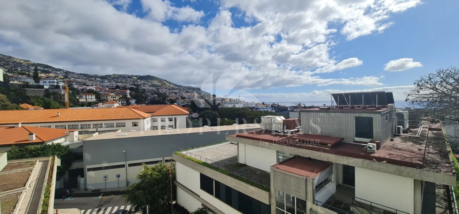 Apartamento T3 para Venda em Funchal (Santa Luzia) Foto 3