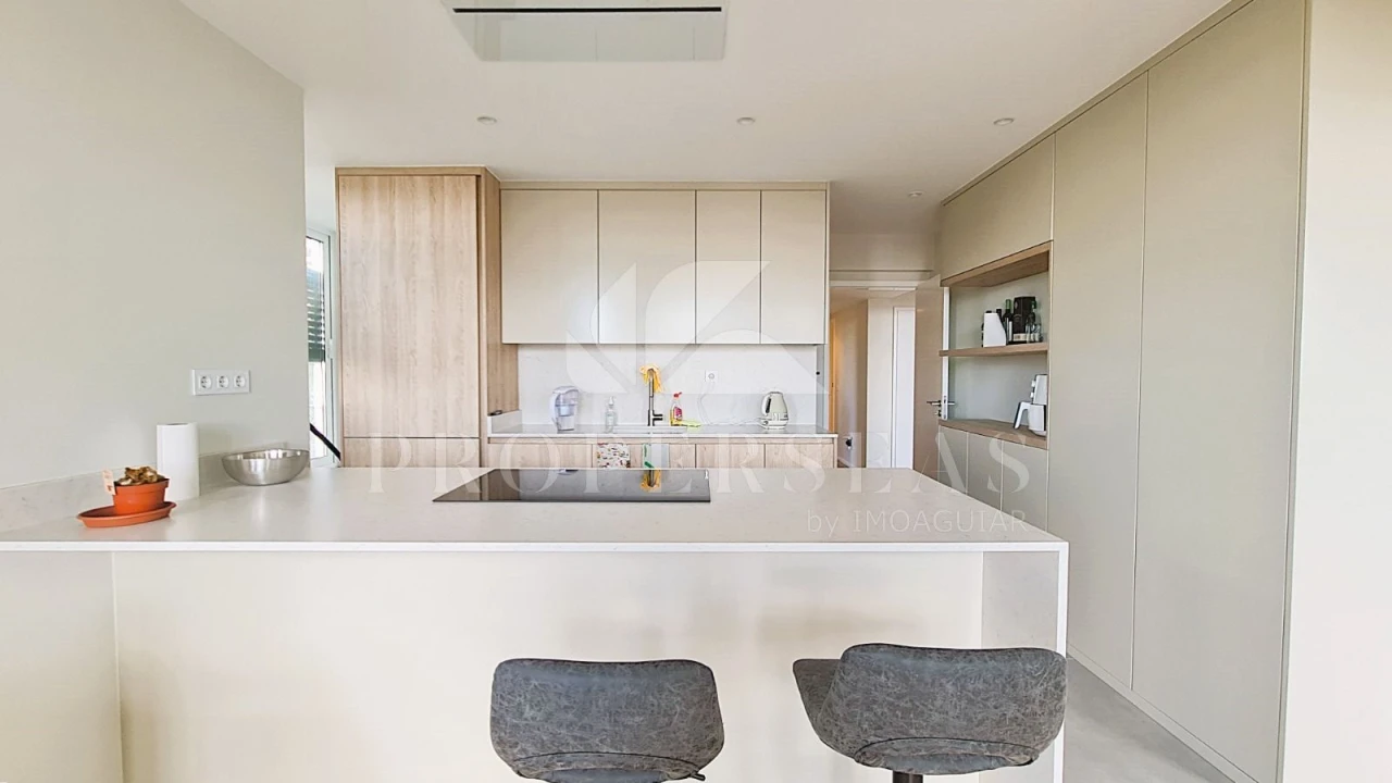 Apartamento T3 para Venda em Funchal (Santa Luzia) Foto 16