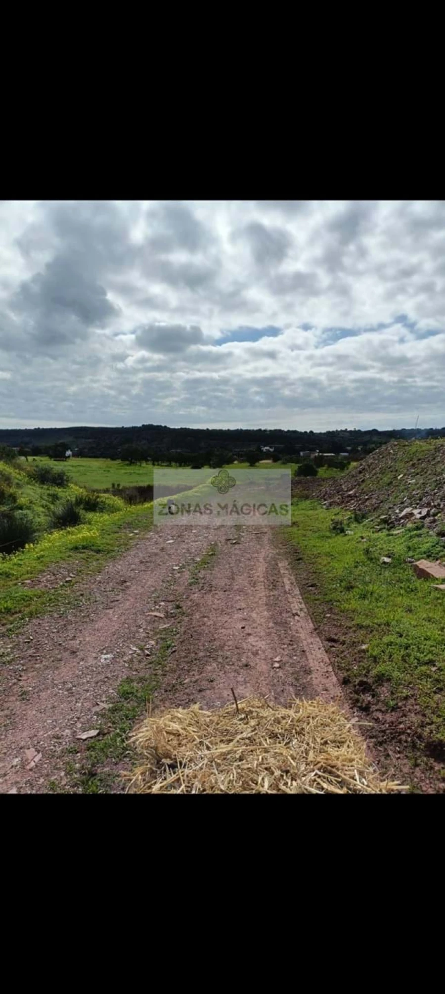 Terreno para Venda em Lagos (São Sebastião e Santa Maria) Foto 2