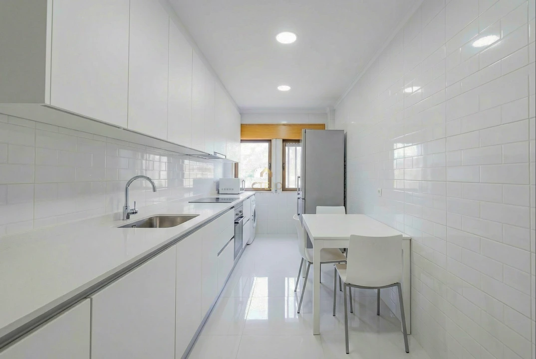 Apartamento T2 para Venda em Odivelas Foto 8