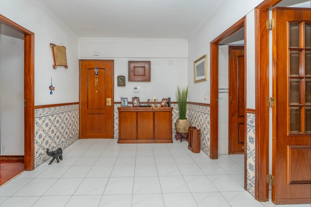 Apartamento T2 para Venda em Odivelas Foto 16