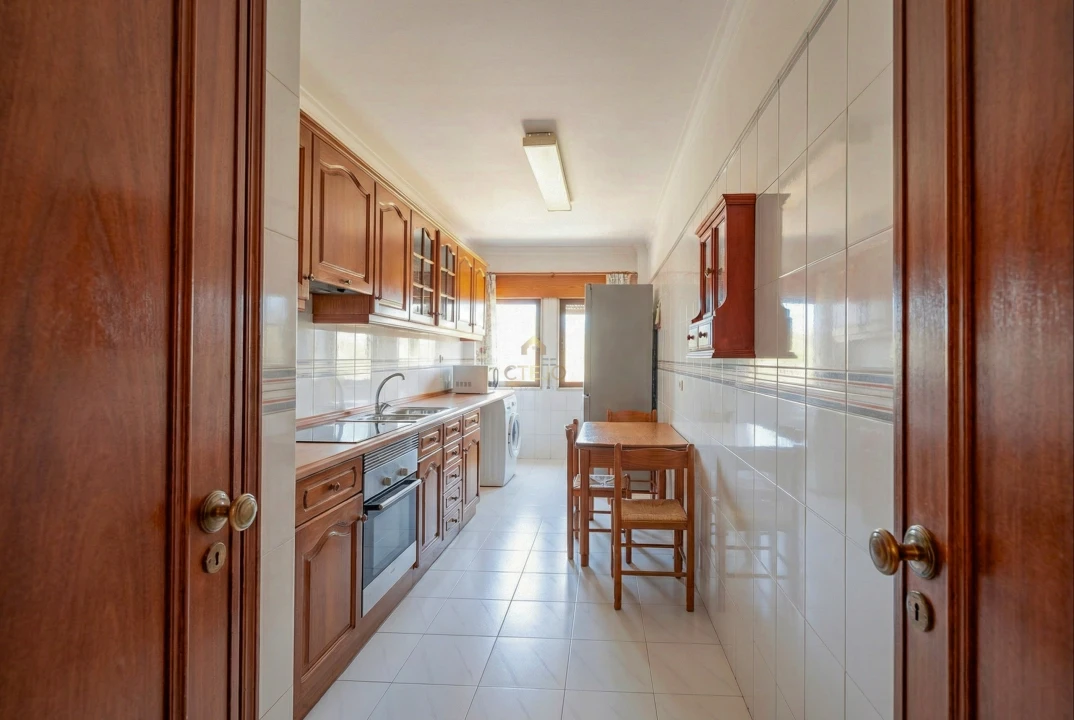 Apartamento T2 para Venda em Odivelas Foto 5