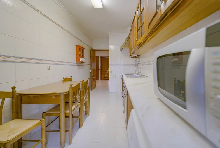 Apartamento T2 para Venda em Odivelas Foto 7