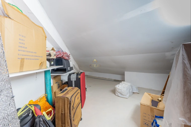 Apartamento T2 para Venda em Odivelas Foto 21