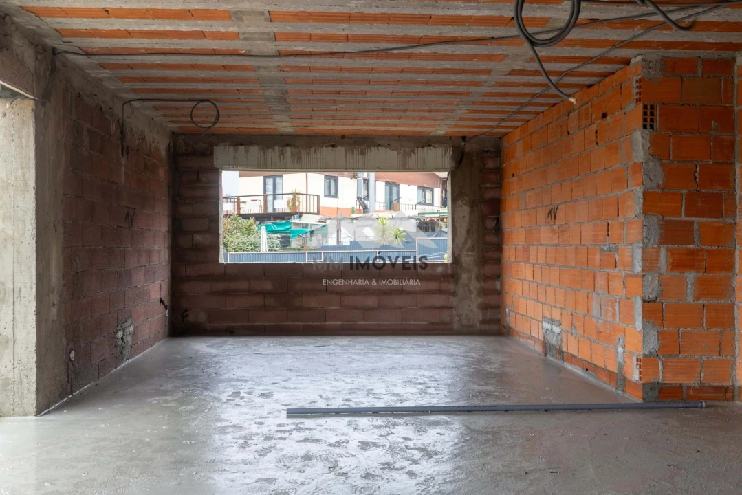 Moradia T4 para Venda em Fânzeres e São Pedro da Cova Foto 7