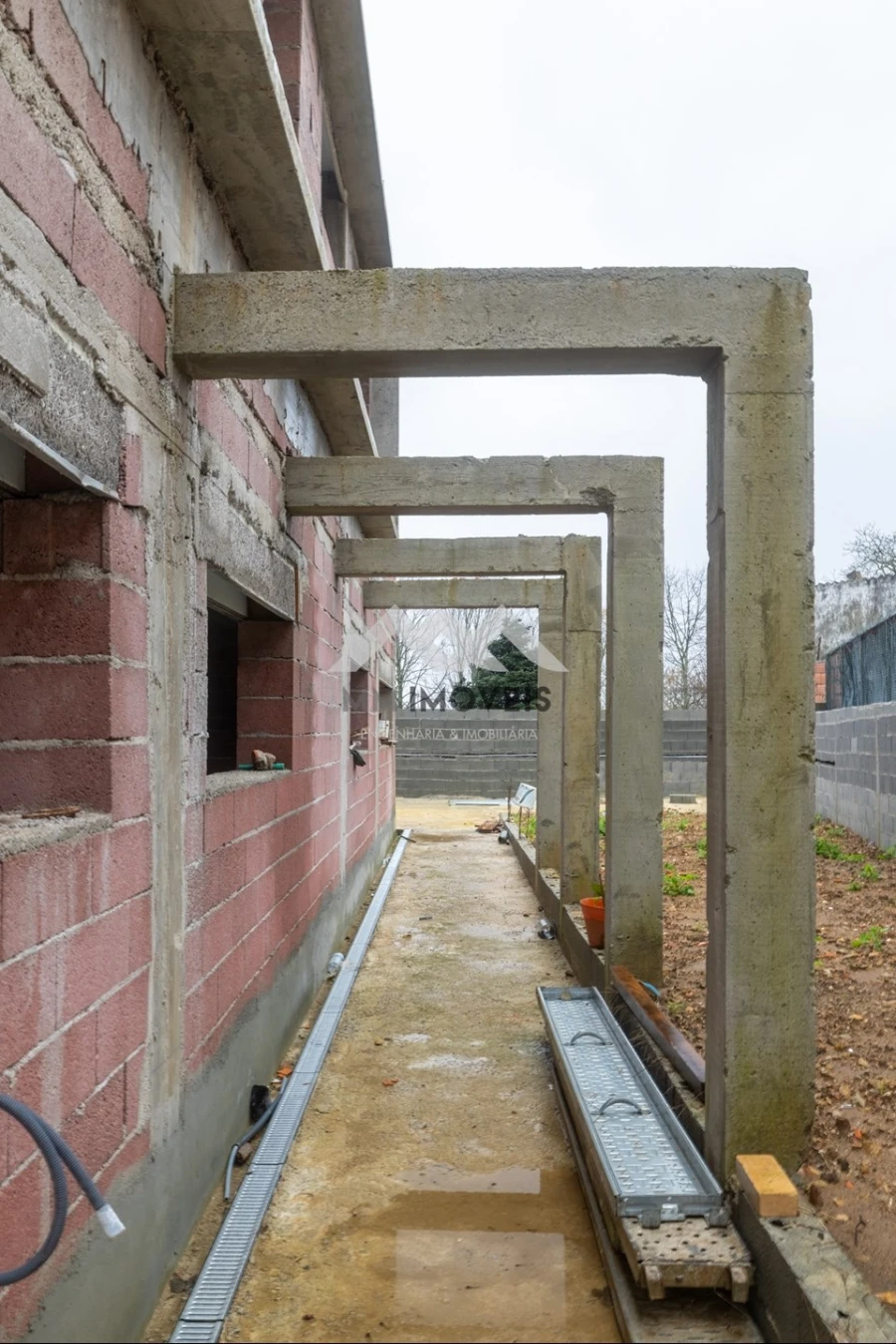 Moradia T4 para Venda em Fânzeres e São Pedro da Cova Foto 41