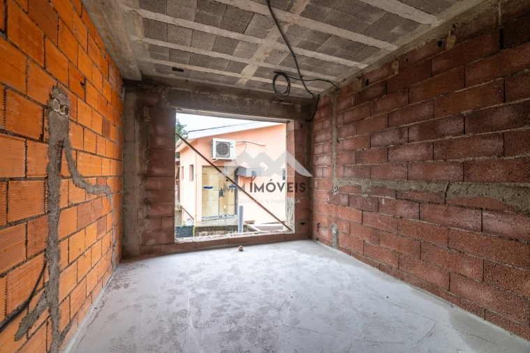 Moradia T4 para Venda em Fânzeres e São Pedro da Cova Foto 19