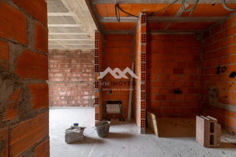 Moradia T4 para Venda em Fânzeres e São Pedro da Cova Foto 24