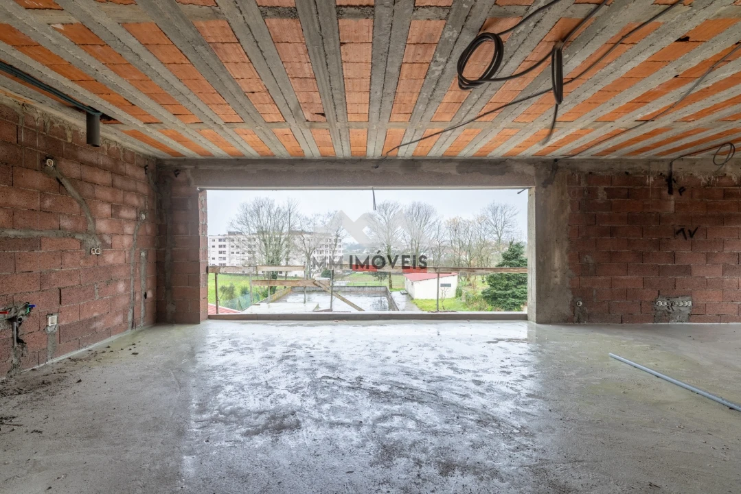 Moradia T4 para Venda em Fânzeres e São Pedro da Cova Foto 8