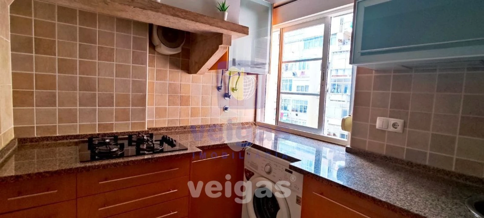 Apartamento T2 para Arrendamento em São Domingos de Benfica Foto 2