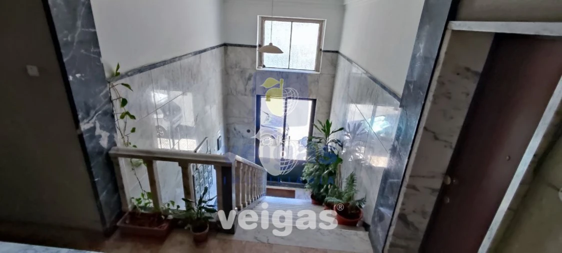 Apartamento T2 para Arrendamento em São Domingos de Benfica Foto 16