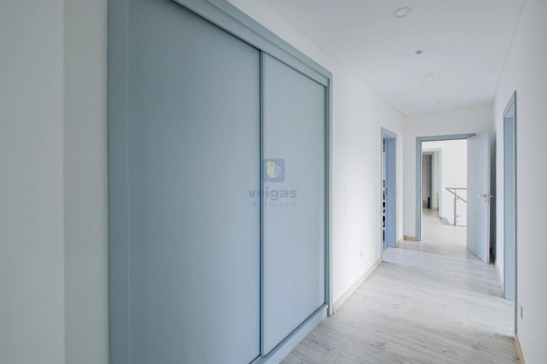 Moradia T4 para Venda em Lousa Foto 33