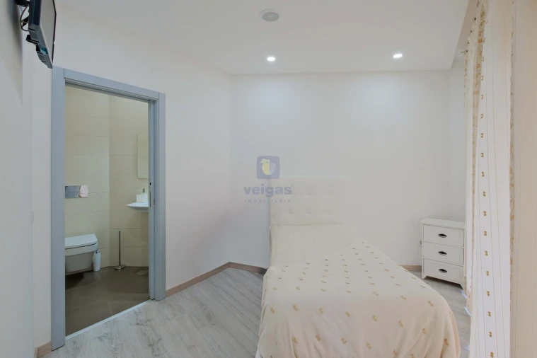 Moradia T4 para Venda em Lousa Foto 54