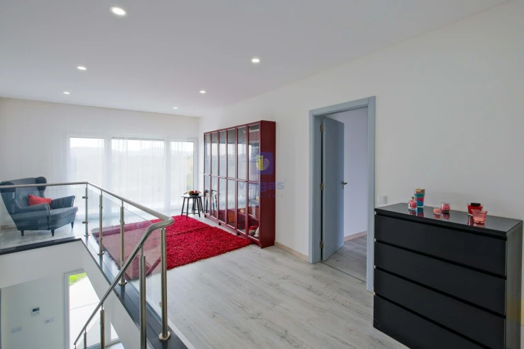 Moradia T4 para Venda em Lousa Foto 22