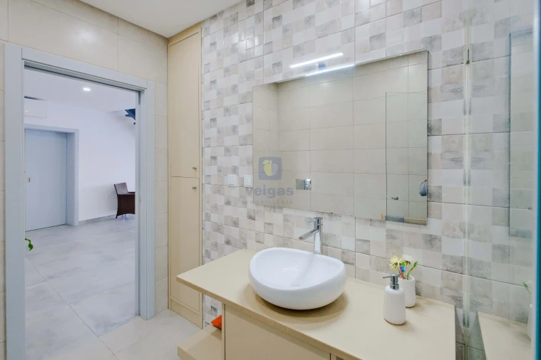 Moradia T4 para Venda em Lousa Foto 60