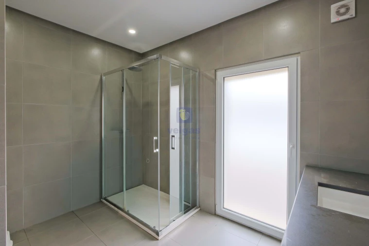 Moradia T4 para Venda em Lousa Foto 31