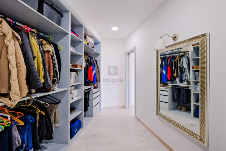 Moradia T4 para Venda em Lousa Foto 39