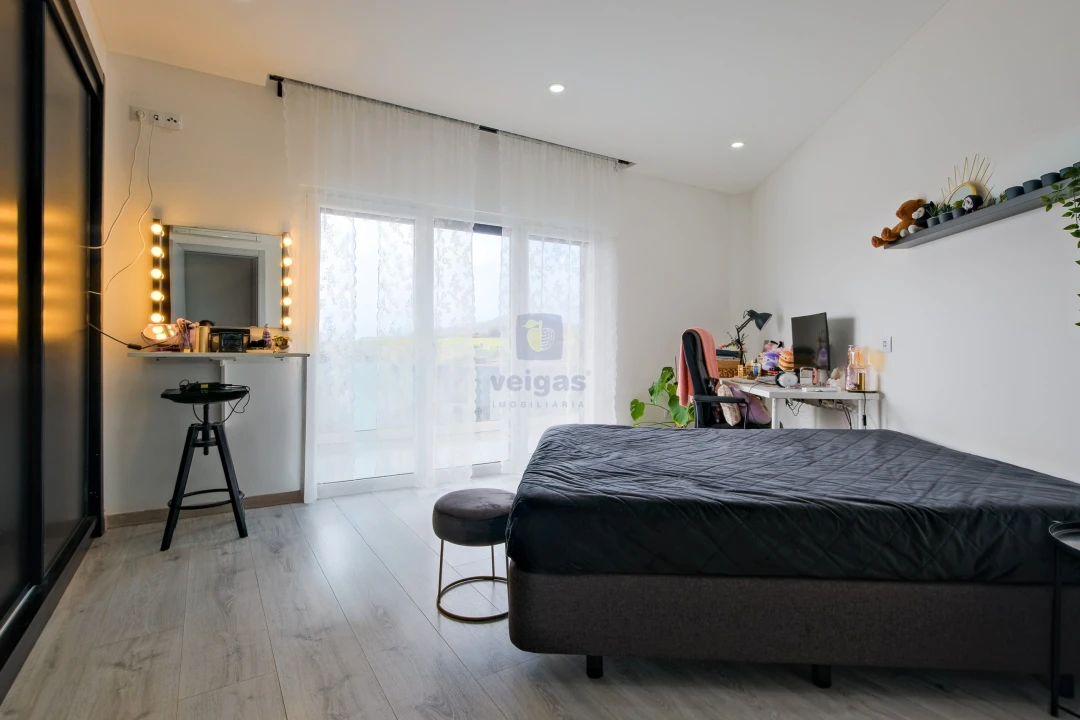 Moradia T4 para Venda em Lousa Foto 29