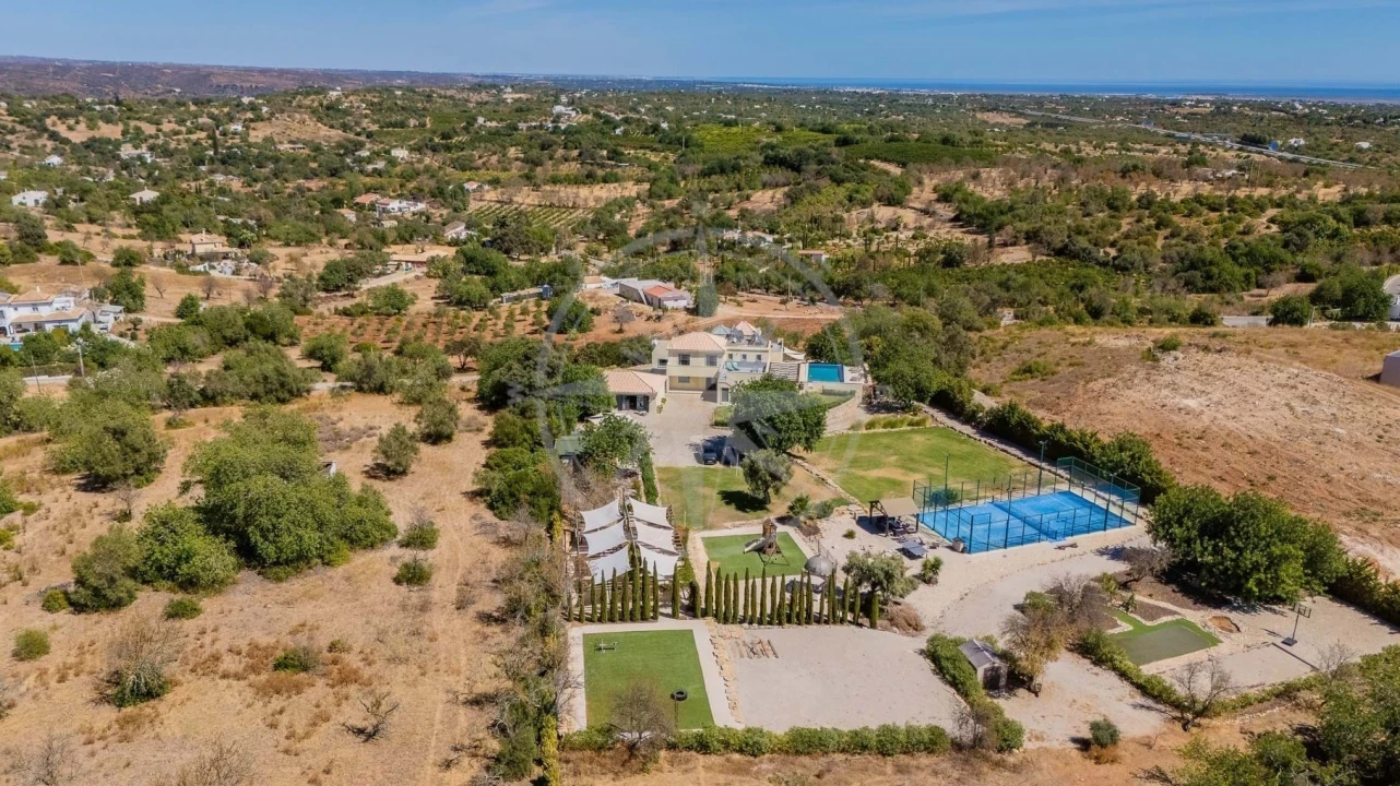 Moradia T6 para Venda em Tavira (Santa Maria e Santiago) Foto 4
